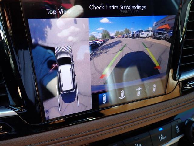 Used 2020 Chrysler Pacifica Limited w/ Advanced Safetytec Group FWD image 26
