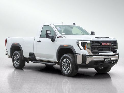 Used 2025 GMC Sierra 3500 Pro w/ 1SA Pro Safety Plus Package AWD/4WD image 8