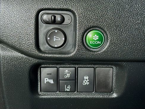 Used 2023 Honda Passport EX-L image 11