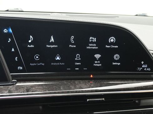 Used 2023 Cadillac Escalade ESV Premium Luxury image 16