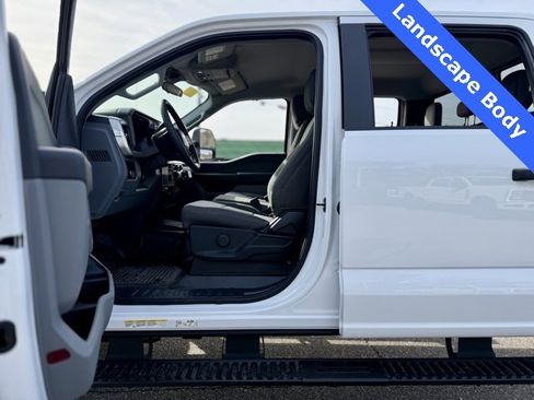 New 2025 Ford F550 4x4 Crew Cab Super Duty w/ XL Chrome Package image 6
