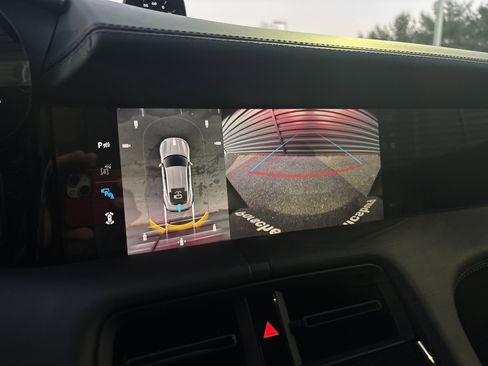 New 2026 Porsche Taycan GTS image 26