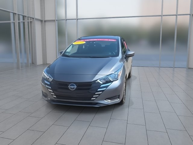 Certified 2024 Nissan Versa SV w/ Trunk Package FWD image 3