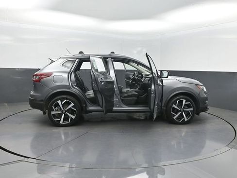 Used 2020 Nissan Rogue Sport SL AWD/4WD image 37