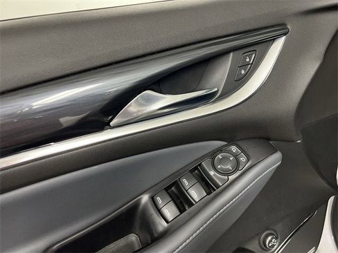 Certified 2021 Buick Enclave Essence w/ Sound and Sites Package image 22