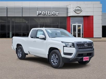 New 2025 Nissan Frontier SV