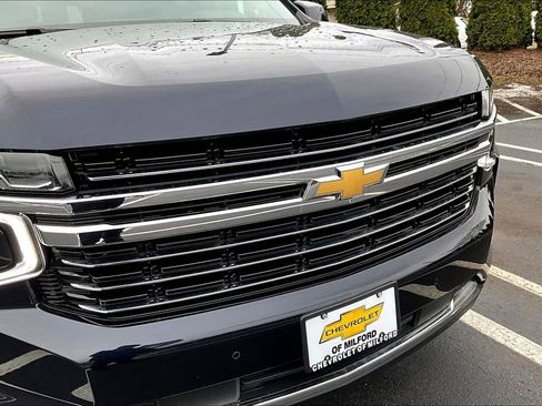 Used 2024 Chevrolet Tahoe LT AWD/4WD image 33
