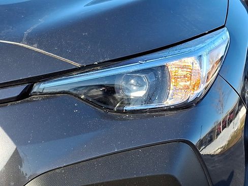 Certified 2025 Subaru Crosstrek 2.0i Premium image 10