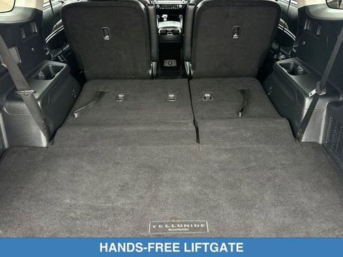 Used 2022 Kia Telluride EX w/ EX Premium Package AWD/4WD image 18