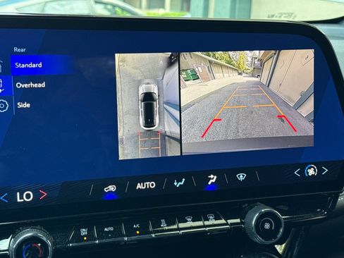 Used 2026 Chevrolet Blazer EV LT FWD image 27