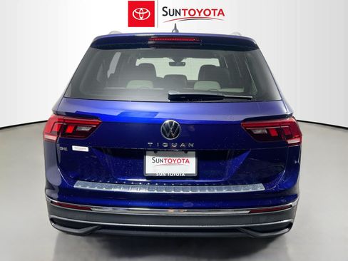 Used 2022 Volkswagen Tiguan SE FWD image 5