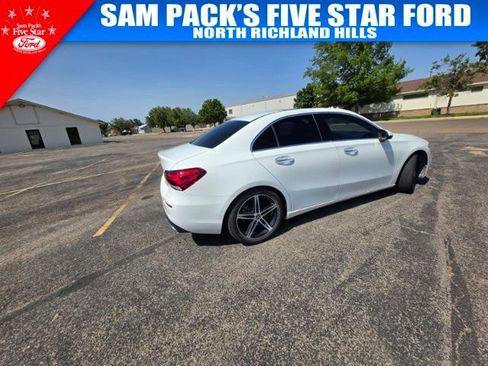 Used 2022 Mercedes-Benz A 220 image 3