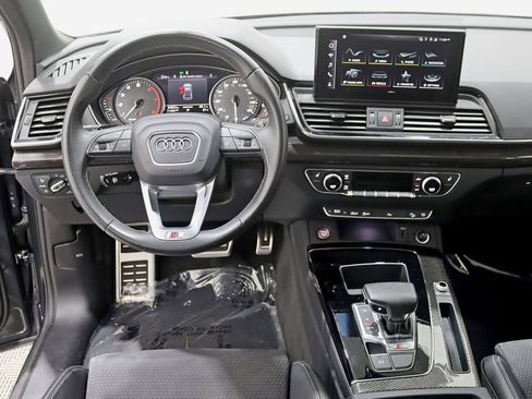 Used 2024 Audi SQ5 Premium w/ 21" Wheel Package AWD/4WD image 14