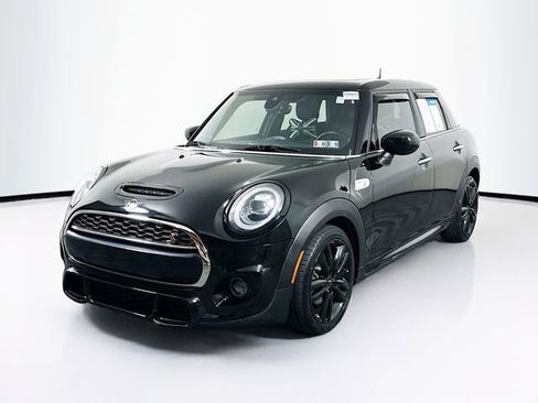 Used 2020 MINI Cooper S image 4