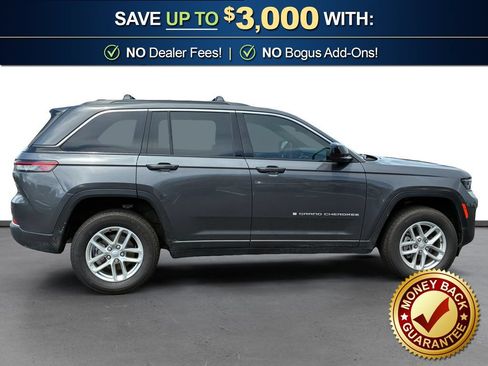Used 2025 Jeep Grand Cherokee Laredo X AWD/4WD image 7