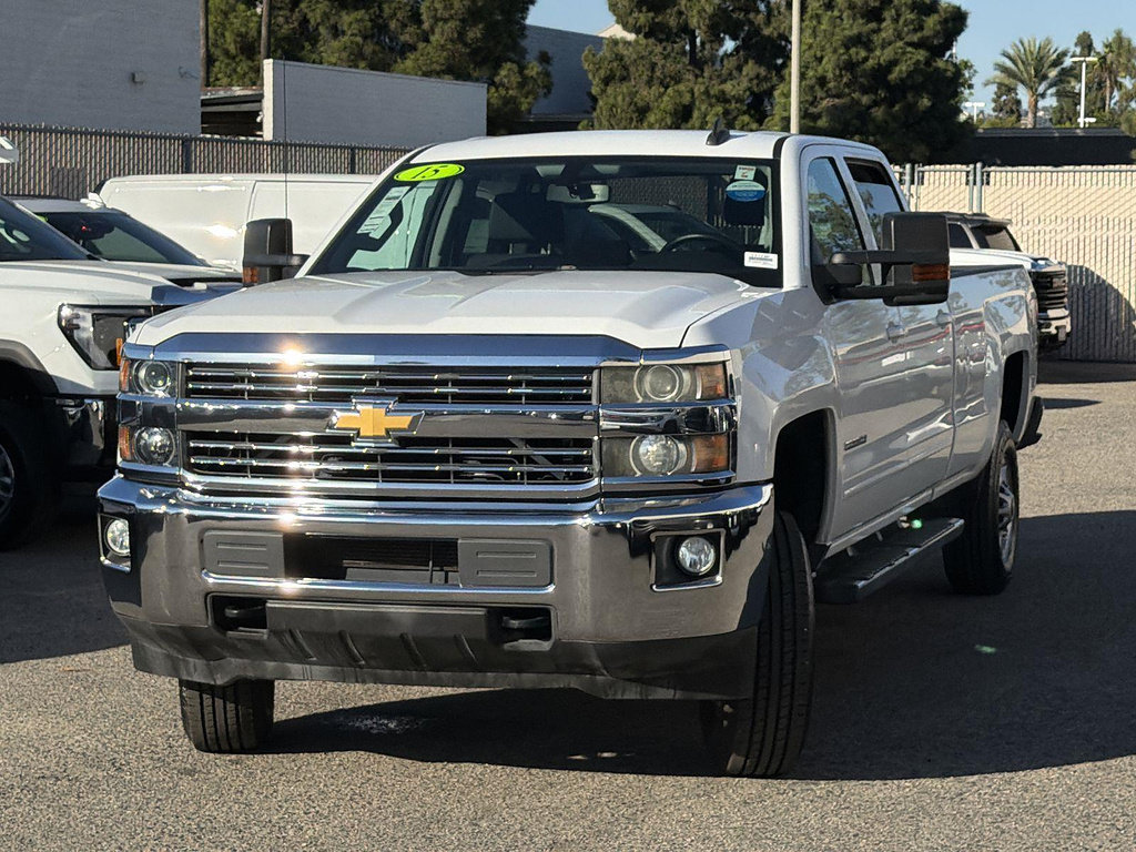 Used 2015 Chevrolet Silverado 2500 LT w/ LT Convenience Package RWD image 3