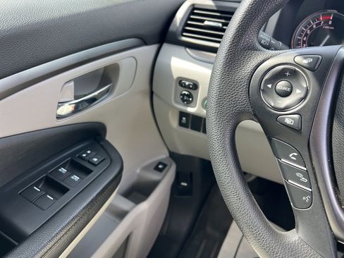 Used 2016 Honda Pilot EX image 18