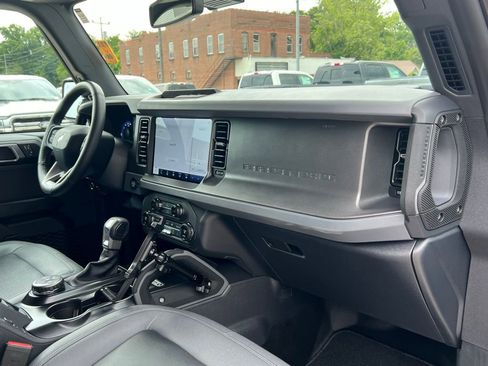 Used 2024 Ford Bronco Big Bend image 20