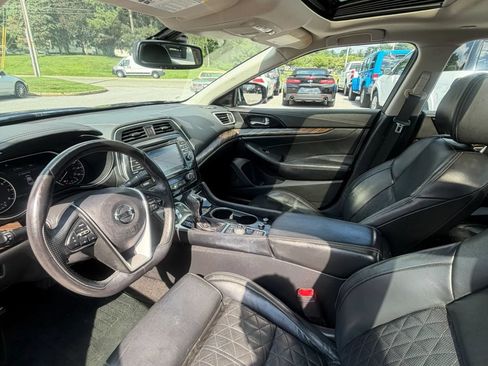 Used 2016 Nissan Maxima Platinum FWD image 38