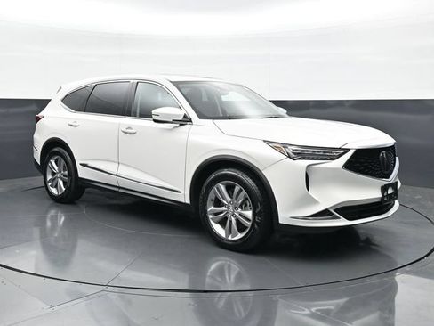 Used 2024 Acura MDX SH-AWD image 3