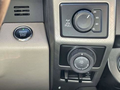 Certified 2020 Ford F150 Limited image 17