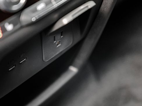 New 2026 GMC Acadia Denali w/ Super Cruise Package image 21