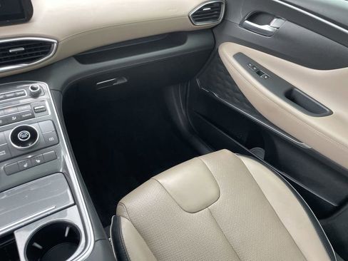 Used 2022 Hyundai Santa Fe SEL w/ Convenience + Premium Package FWD image 19