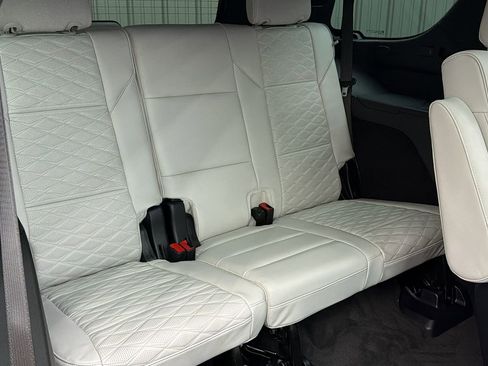 Used 2026 Cadillac Escalade Platinum Sport image 38