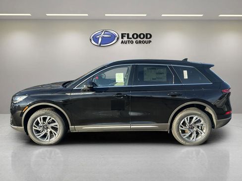 New 2026 Lincoln Corsair Premiere image 5