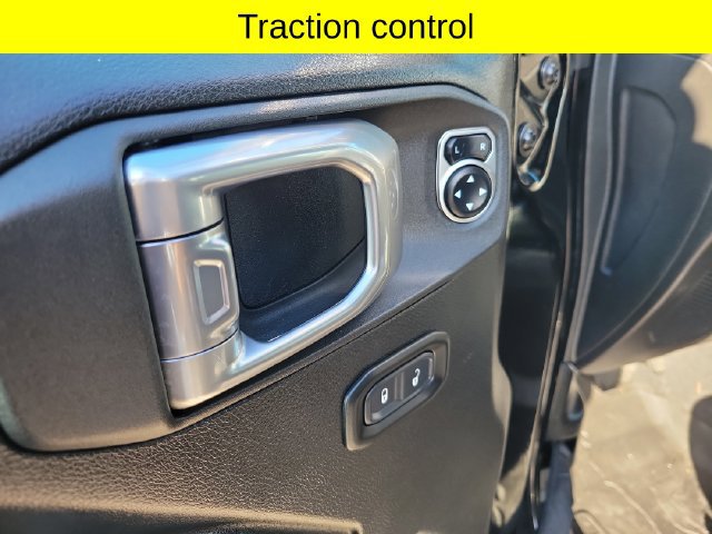 Used 2023 Jeep Wrangler Unlimited Rubicon 4xe AWD/4WD image 22