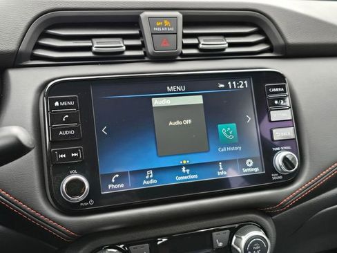 New 2025 Nissan Versa SR image 24