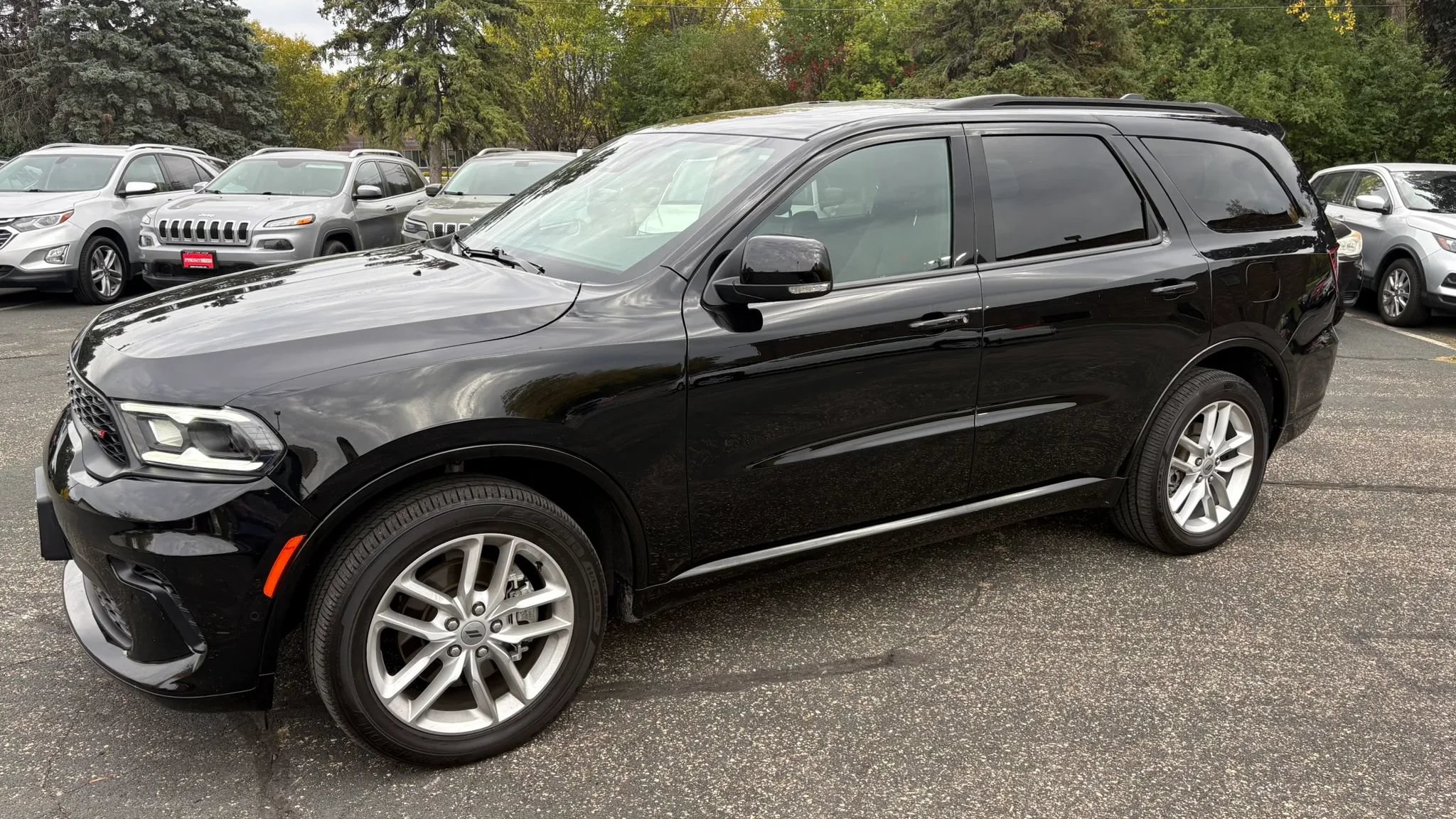 Used 2025 Dodge Durango GT AWD/4WD image 5