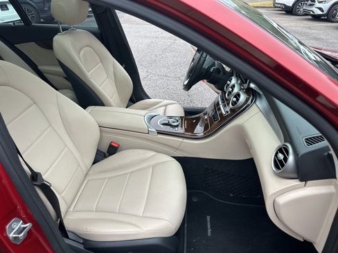 Used 2017 Mercedes-Benz C 300 4MATIC Sedan image 19