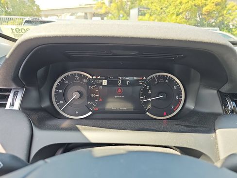 Used 2022 Land Rover Discovery Sport S AWD/4WD image 10