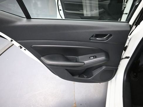 Used 2025 Nissan Altima 2.5 SV image 23