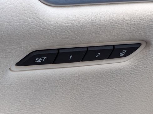 New 2026 Cadillac XT5 Premium Luxury w/ Driver Assist Package image 24