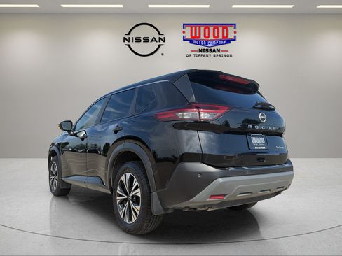 Certified 2023 Nissan Rogue SV AWD/4WD image 4
