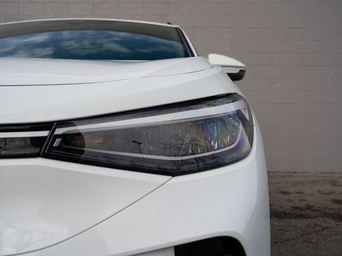 Used 2023 Volkswagen ID.4 Pro image 11