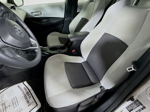 Used 2023 Toyota Corolla SE image 28