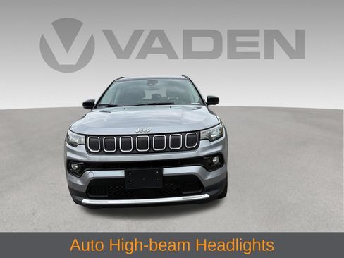 Used 2022 Jeep Compass Limited AWD/4WD image 7