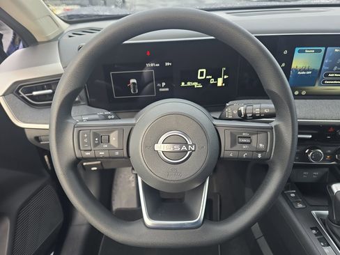 New 2026 Nissan Kicks S image 14