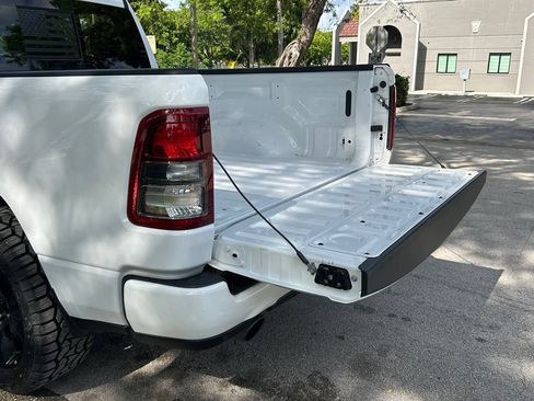 Used 2023 RAM 1500 Big Horn AWD/4WD image 36