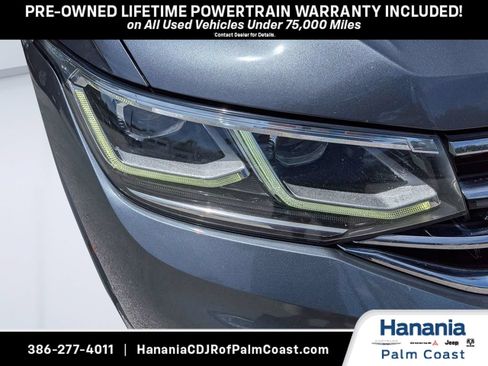 Used 2022 Volkswagen Tiguan SEL R-Line AWD/4WD image 9