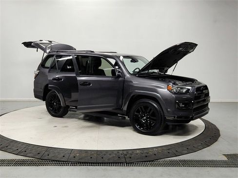 Used 2020 Toyota 4Runner Nightshade image 9