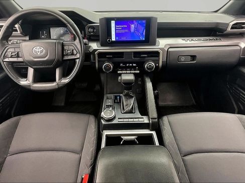 Used 2025 Toyota Tacoma SR5 AWD/4WD image 16