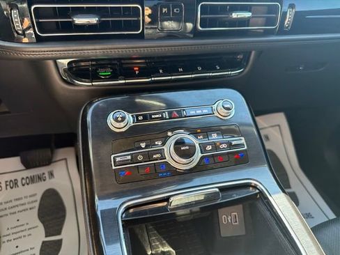 Used 2023 Lincoln Nautilus Reserve w/ Equipment Group 201A AWD/4WD image 36