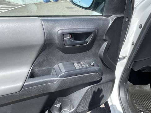 Used 2023 Toyota Tacoma SR RWD image 19