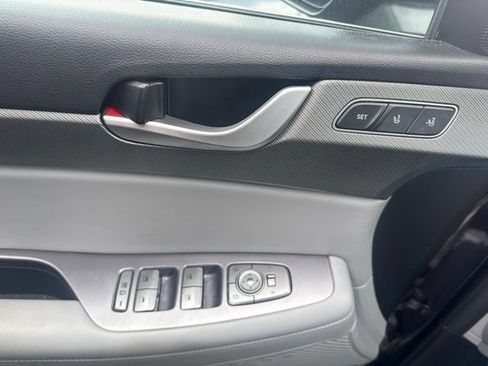 Used 2024 Hyundai Palisade SEL FWD image 8