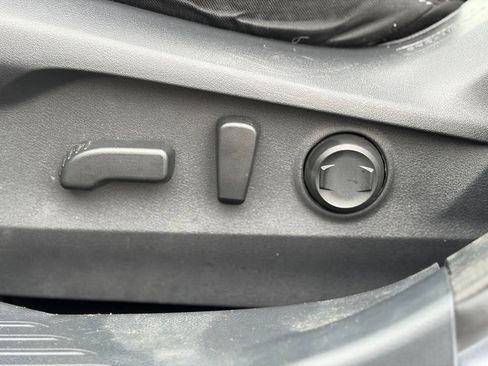 Used 2024 Subaru Outback Premium AWD/4WD image 26