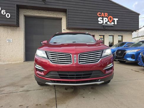 Used 2017 Lincoln MKC Reserve image 2